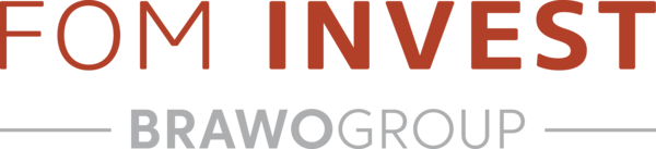 Das Bild zeigt das Logo mit dem Text "FOM INVEST" in Rot und "BRAWO GROUP" in Grau, getrennt durch zwei horizontale Linien.