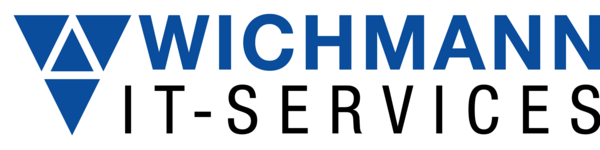 Logo von Wichmann IT-Services mit drei weißen Dreiecken links vom Schriftzug auf blauem Hintergrund.