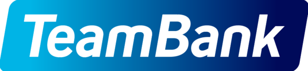 Logo der TeamBank mit weißem Schriftzug auf blauem, abgerundetem rechteckigem Hintergrund.